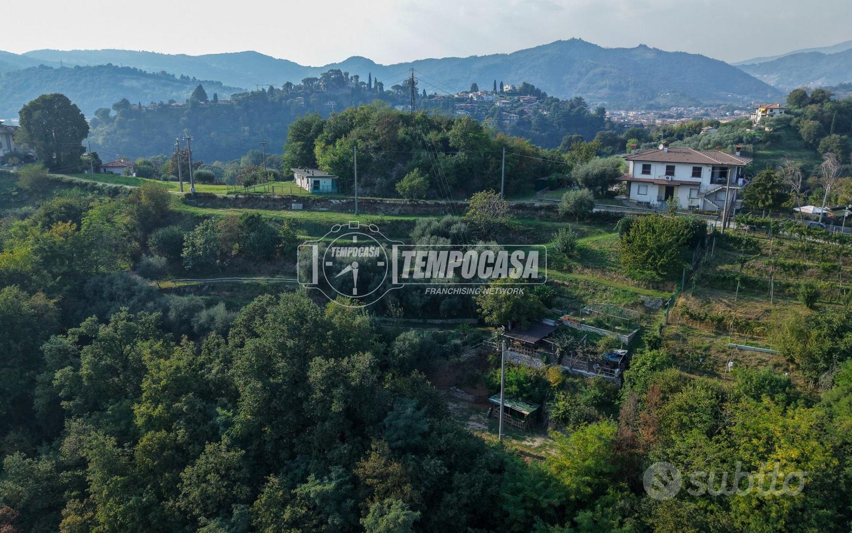 TERRENO AGRICOLO CON VISTA LAGO - Vista 5