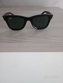 Ray-Ban Wayfarer ReversemodelloRB R0502Scon mon