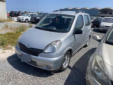 Yaris Verso 1.3 benzina