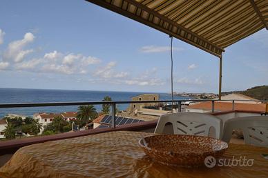 Appartamento panoramico vista mare