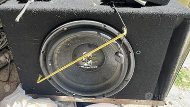 Subwoofer ground zero con box dedicato
