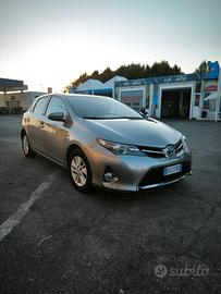 Toyota Auris 5p 1.8 Full Hybrid 