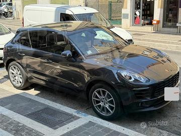 Porsche Macan 2.0 T benzina