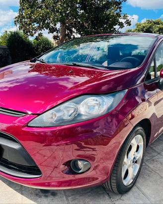 Ford Fiesta 1.4 TDCi - IDEALE X NEOPATENTATI - 12