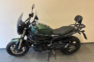 Benelli Leoncino 800