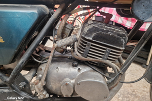 Moto CAGIVA 125 SST low rider