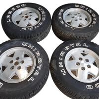 Cerchi In Lega Da 15" Per GMC Jimmy