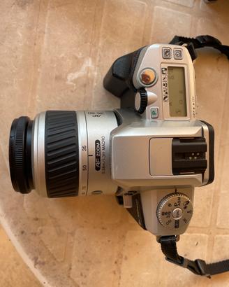 MINOLTA Dynax 4