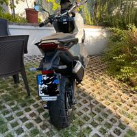 X-Adv 750cc