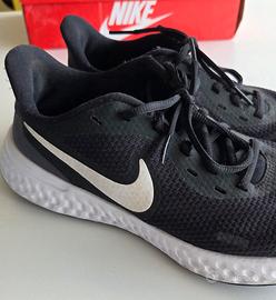 Nike revolution 5 donna tg.40