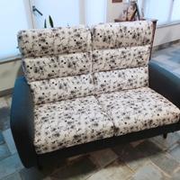 Divani Poltronesofà 3+2 posti blu e bianco fiorito