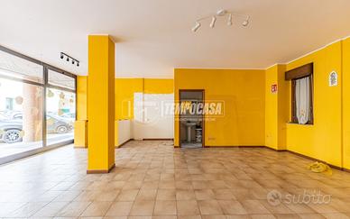 Negozio, Via Venino 4/3 - Settimo Milanese