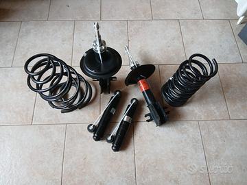 Ammortizzatori e Molle per Fiat 500 e 600