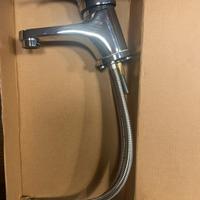 Rubinetto lavandino bagno