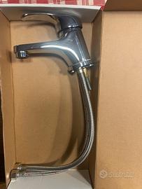 Rubinetto lavandino bagno