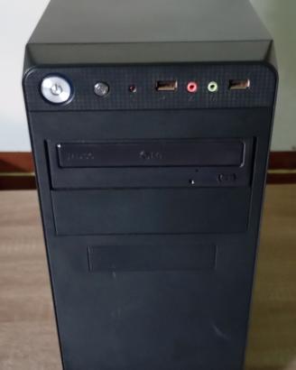 PC desktop casa ufficio base
