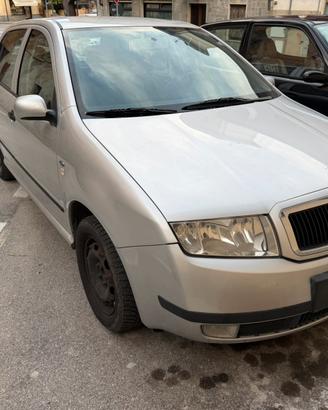Skoda fabia 2002 1.4 75cv