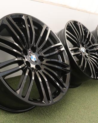Cerchi in lega BMW Serie 5 G30 G31 19 ORIGINALI