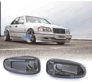 FRECCIE LATERALI PER MERCEDES W202 W208 W210 R170 