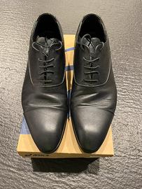 Scarpe Baldinini mocassini con lacci usate