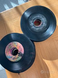 lotto di 50 vinili 45 giri