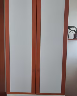 Armadio a due ante con 4 cassetti a prezzo zero