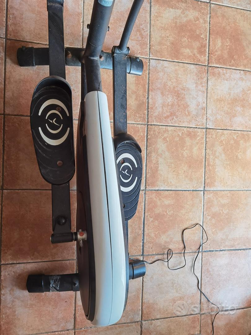 Domyos fc 700 hot sale cross trainer