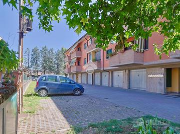 4 LOCALI A REGGIO NELL'EMILIA