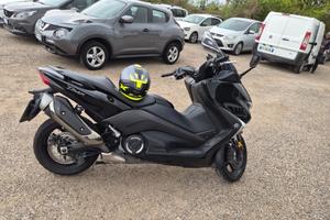 Yamaha T Max 530