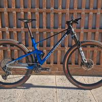 MONDRAKER F-PODIUM CARBON RR 2026 FLIGHT ATTENDANT