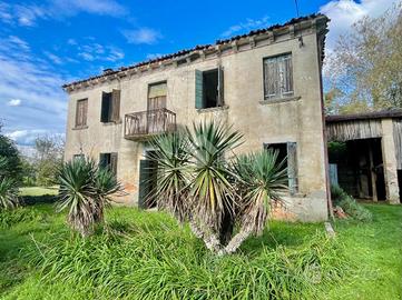 RUSTICO A SELVAZZANO DENTRO