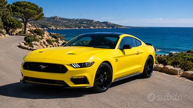 Ford Mustang 2,3 eco boost automatic pari al nuovo