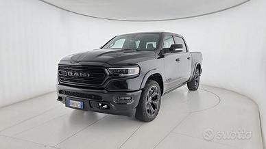 Dodge RAM 5.7 V8 Hemi N1 Autocarro