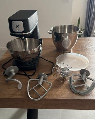 Electrolux Impastatrice e6km1-4bpt