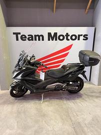 Kymco AK 550