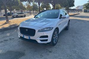 Jaguar F pace