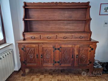 Camera da pranzo completa in Rovere di Slavonia