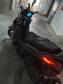 Beverly 300 S