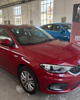 Fiat Tipo 1.3 Mjt 4 porte Easy