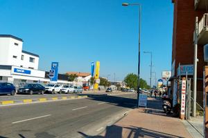 Locale commerciale in zona ad alto traffico