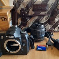 Fotocamera reflex digitale Nikon D70s