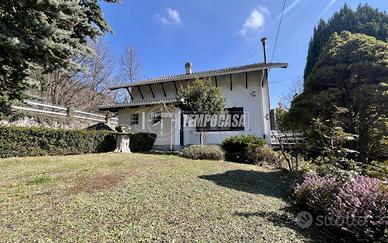 VILLA INDIPENDENTE CON PARCO DI 2000MQ