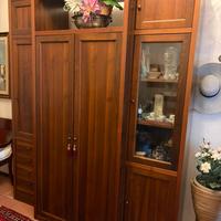 Armadio in legno