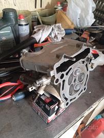 testata yzf 250