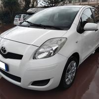 Toyota Yaris 1.0 5 porte Sol GPL