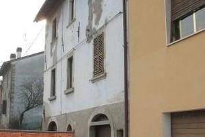 Immobile in asta di 113 m² con 2 locali a Galeata