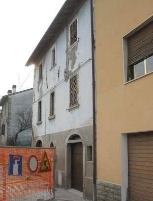 Immobile in asta di 113 m² con 2 locali a Galeata