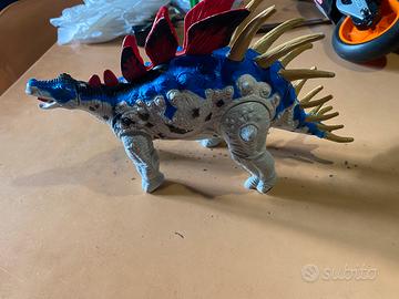 Stegosauro dinosauro grande