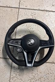 Volante Giulia-Stelvio 