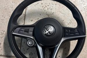 Volante Giulia-Stelvio 